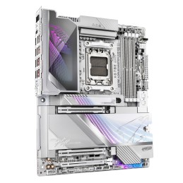 GIGABYTE X870E AORUS MASTER X3D ICE AMD X870E Socket AM5 ATX