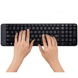 Logitech Wireless Combo MK220 tastatūra Pele iekļauta Birojs RF Bezvadu QWERTY International EER Melns