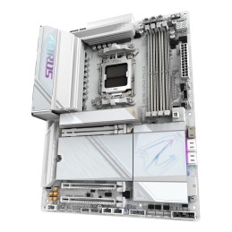 GIGABYTE X870E AORUS PRO ICE mātes plate AMD X870E AM5 pieslēgvieta ATX